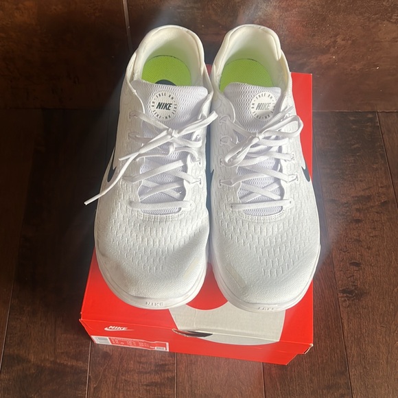 Nike Free RN 2018 White Runners - Picture 2 of 2